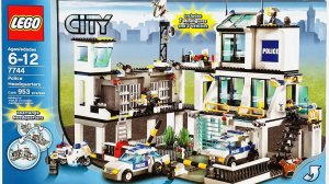 Лего Сборка. Набор детства! LEGO CITY 7744 Police Headquarters - Лего Сити «Полицейское управление».