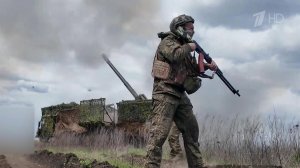Российская армия громит военные объекты в тыловых районах Украины.