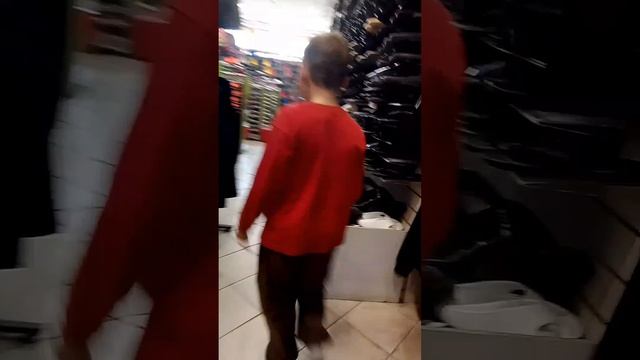 наша прогулка с х кэтом-2 часть прятки в Бишкеке.