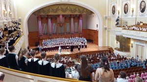 Сводный хор коллективов Радость Большой зал Московской Консерватории Имени Чайковского - МИР 17.05.2