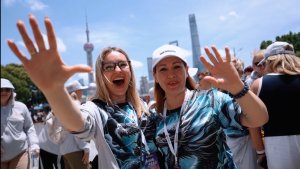 🔴 WHIEDA | Travel to China 🇨🇳 day q
