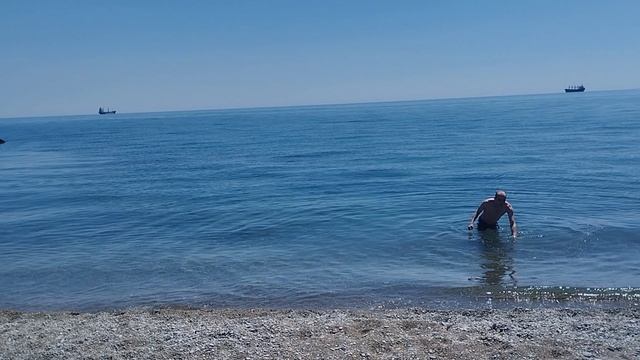 Крым Алушта море пляж купание