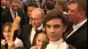 РУСЛАН  ХОХЛАЧЁВ    После концерта в Сочи для В.В.Путина  « Чардаш»   и   «Гроза»  Вивальди