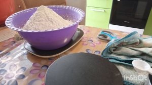 Для внуков готовлю пирожное Ушки