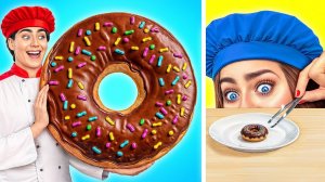 Челлендж Гигантская vs Крошечная еда от Multi DO Smile