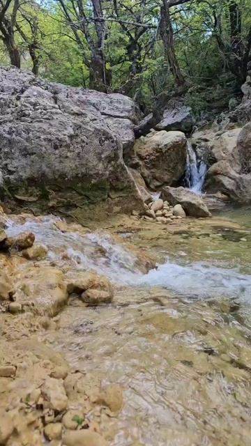 Крым КРИСТАЛЬНО ЧИСТАЯ ВОДА УЗУНДЖЫ