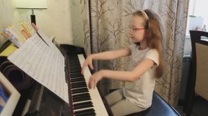 ВЫШЕ ГОЛОВЫ  ( cover  SunSay ) Виктория  Викторовна  7 лет.