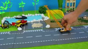 Мультики для детей . Мультики для малышей про машинки. Играем в игрушки .