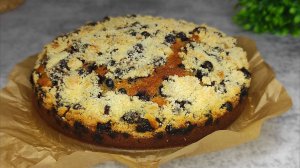 Простой ПИРОГ к ЧАЮ! Пирог с чёрной СМОРОДИНОЙ и хрустящей КРОШКОЙ!