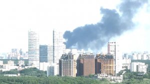 На востоке Москвы загорелись отделочные материалы на строительной площадке.