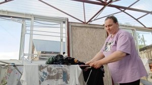 РАБОТА В ОГОРОДЕ, ПОСЕЯЛА МОРКОВЬ. .