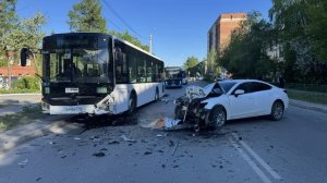 Аварии и ДТП НА ДОРОГАХ — не уступил и получил подборка на видео регистратор