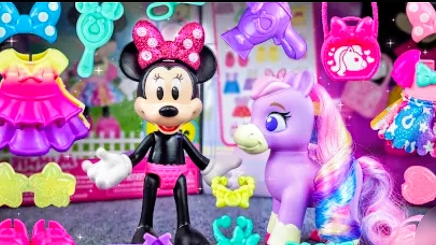 АСМР распаковка игрового набора Disney Minnie Mouse & Glam Pony смотреть онлайн