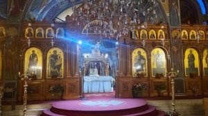 Вечерняя молитва в церкви Богородицы Айа Напа