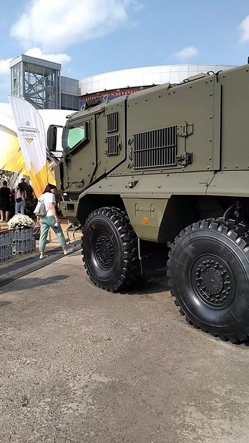 Футуристичный Бронеавтомобиль от Концерта Камаз