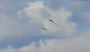 🔴Красивое авиашоу от ВМС США* на авиабазе в городе «Маунтин-Хоум» в штате Айдахо.🔴