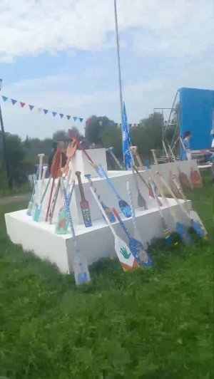 Теплый привет солнышки , прогулка по Холую