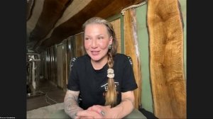 SOS Фаза: «Почему одна женщина с возрастом расцветает, а другая — теряет вкус к жизни»