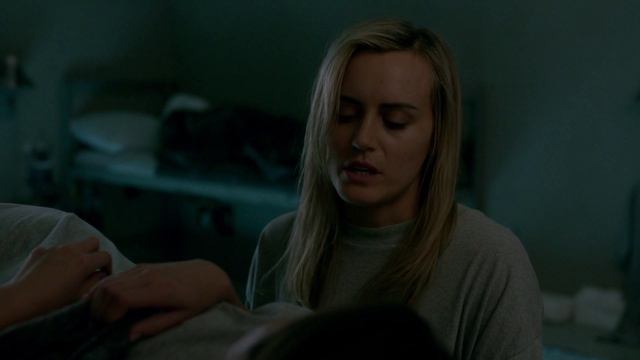 Оранжевый  хит сезона 2 сезон 3 серия Объятия бывают обманчивы сериал 2014