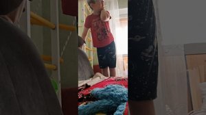 Челлендж сегодня было за простой на шаре за 1 минуту и 10 минут но и у меня хагги  ваги голубой!