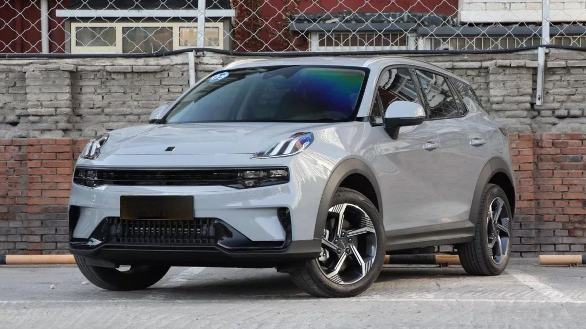 LYNK&CO 06 2026 года