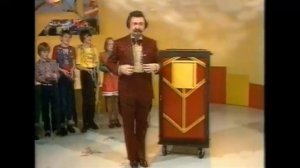 The Great Kovari - The Saturday Show TV Appearance with The Blade Box illusion