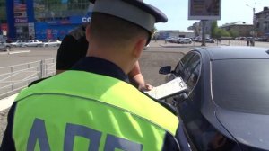 Рейд по выявлению излишне затонированных машин провели в Бийске (07.05.26г., Бийское телевидение)
