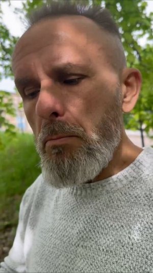 Не зря в йоге одним из самых важных принципов считается сатья - честность 
Да, именно ложь