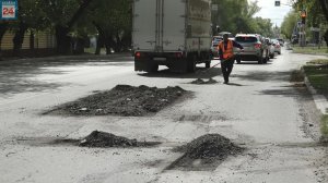 Без ям и выбоин: столица Хакасии ремонтирует городские магистрали