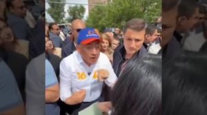 Пашинян во время очередной предвыборной акции накричал на женщину, которая обвинила его в разрушении