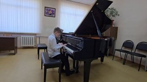 Д. Кабалевский   Рондо - Токката    A  moll   исполняет  Стулишайко  Одиссей