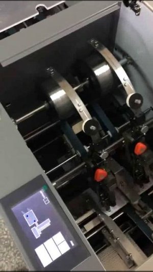 SR-412 collating, saddle stitching and trimming #Bronko
