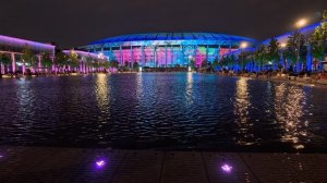Новый большой светомузыкальный фонтан на Лужнецкой набережной рядом с БСА.