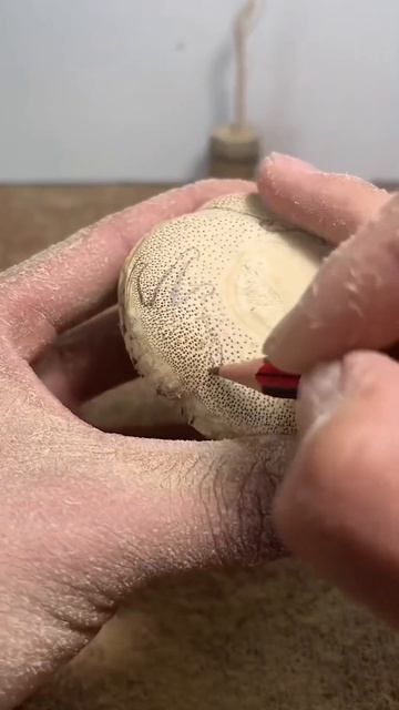 Жаба из корня бамбука
