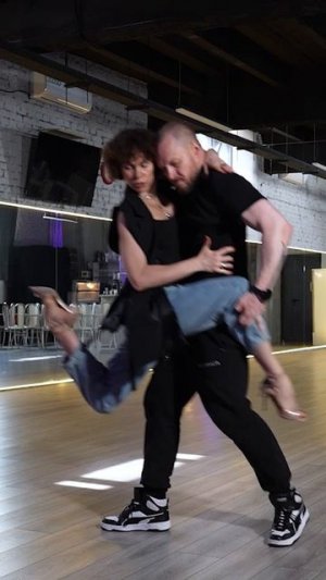 Street Tango. Павел Собирай и Дарья Кон.