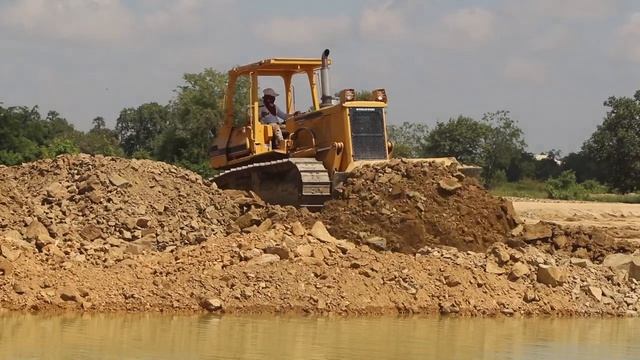 Awesome Construction Machines Big Dump Truck And Bulldozer Filling Big Pond