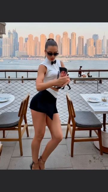 Силуэт DJ SEMPL