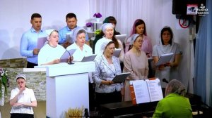 Мы долгие годы, в дороге далекой