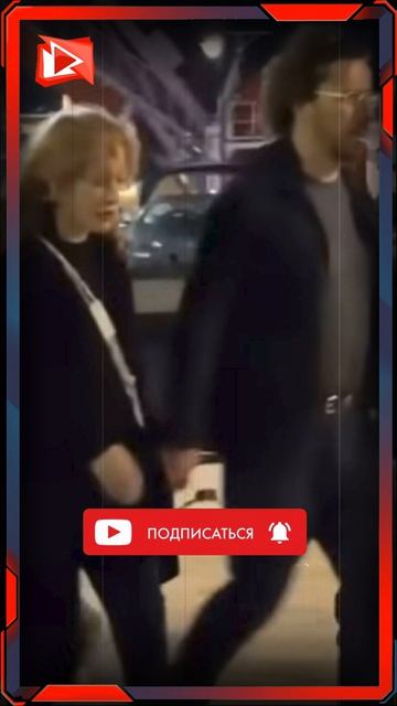 Алла Пугачева уже не может самостоятельно передвигаться