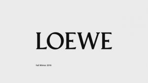 Показ женской коллекции Loewe осень-зима 2016-2017