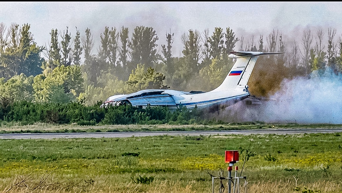 Выкатился с посадочной полосы 😱 Авиа моменты