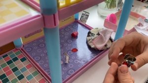 Алиса получает ПОСЫЛКИ для бумажной собачки Тедди !