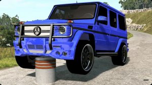 Машины против столбиков – BeamNG.Drive