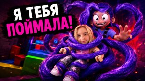 УБЕГАЮ ОТ ЗЛОЙ ЛИЛИ В РОБЛОКС!😱 ПОПАЛА В ПОППИ ПЛЕЙ ТАЙМ ТЮРЬМУ