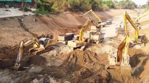 P5 UNSTOPPABLE Construction： Watch 100+ Machines Build This Massive Canal