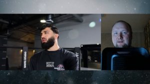 FightShowTime смотрит - почему Хамзат проиграл Царукян впервые рассказал правду | Реакция на MMA TMZ
