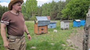 ВДВОЁМ НЕ СПРАВИЛИСЬ ВЫЗВАЛИ ПОДМОГУ ДВА ДНЯ РАБОТЫ НА ХУТОРЕ И СЕМЕЙНЫЙ ШАШЛЫК