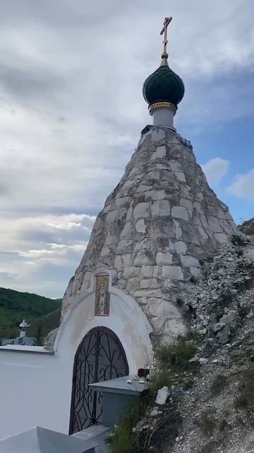 КОСТОМАРОВСКИЙ СПАССКИЙ ЖЕНСКИЙ МОНАСТЫРЬ