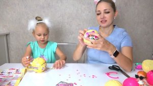 Алиса открыла РЕДКУЮ куклу ЛОЛ КОНФЕТТИ поп !!! LOL doll меняет цвет волос и одежды !!!