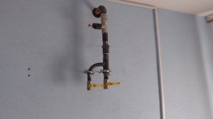 Приехали мужики-газовики! Начало положено. Жара.